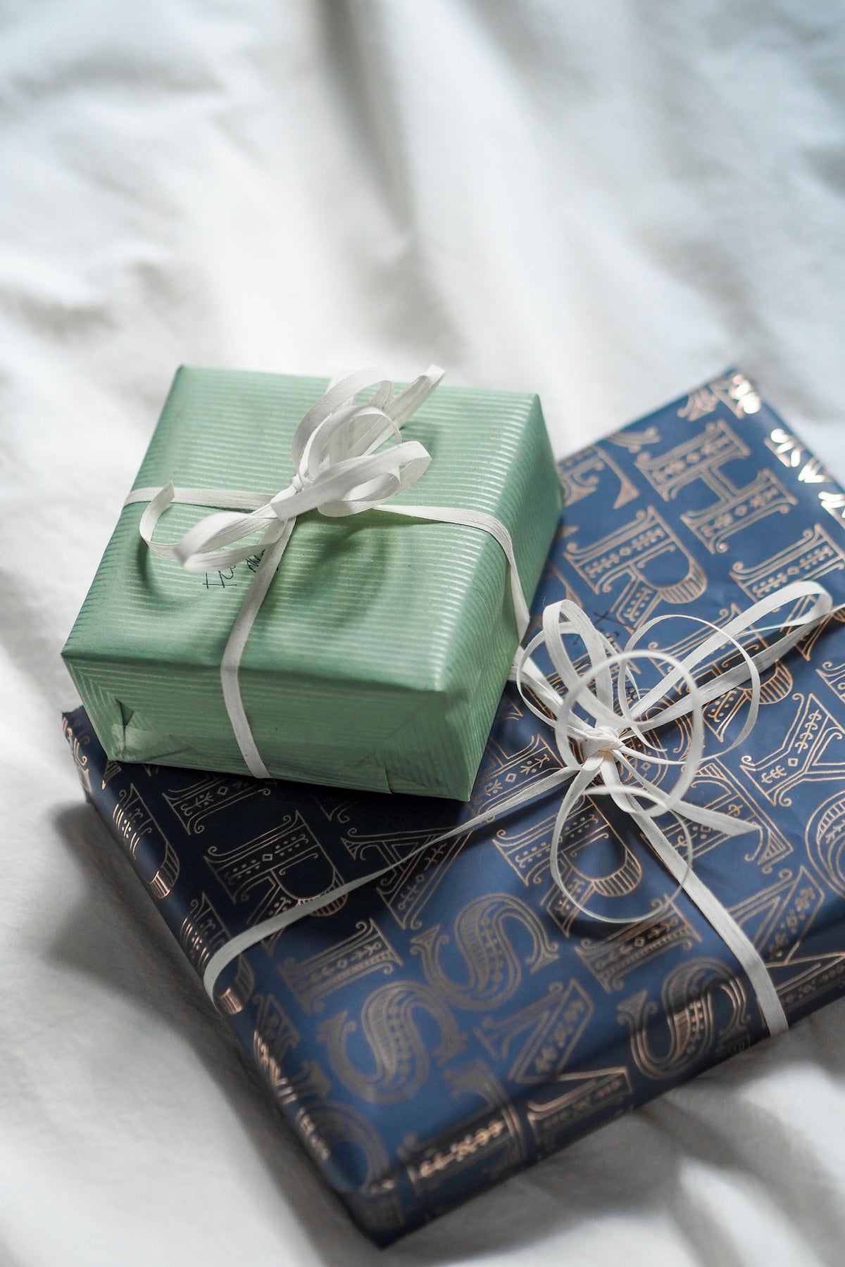 Placeholder gift box photo — swap for a real photo of the Puff Panda Starter Gift Set