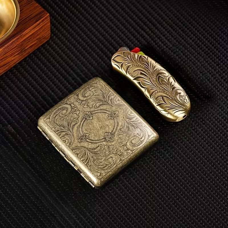 Vintage-Style Metal Smoking Set (2pcs) – Durable 20-Slot Cigarette Case + BIC J6 Lighter Cover, Great Gift for Dad or Him