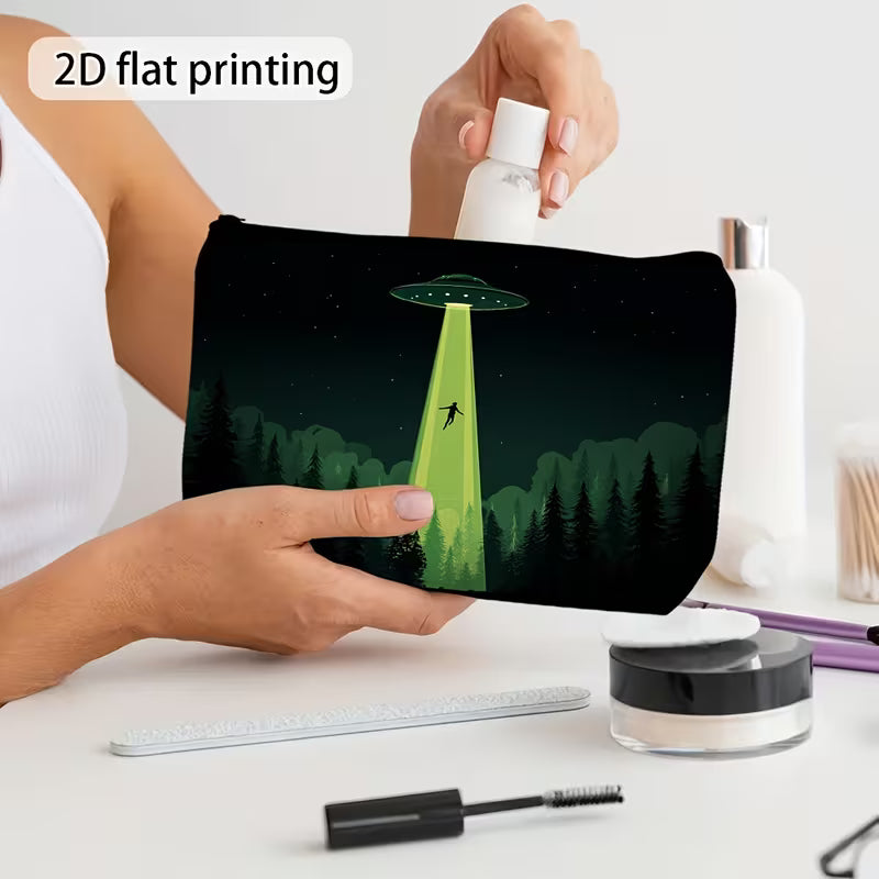 Exquisite Dark-Style Makeup Bag with UFO Alien Print – Compact 15x22cm Toiletry Pouch for Travel, Work & Daily Essentials