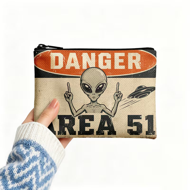 Double-Sided Alien Print Coin Purse – Lightweight Multi-Use Clutch for Earphones, Lipstick & Small Items, Great Unisex Gift
